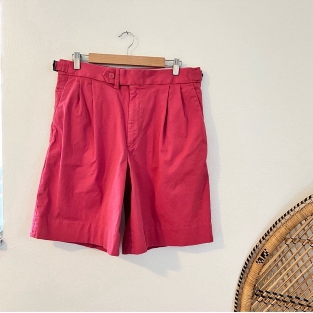 Banana republic camp pink Pleated long trouser style shorts, high rise size 32